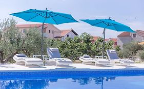 Your Private Summer House